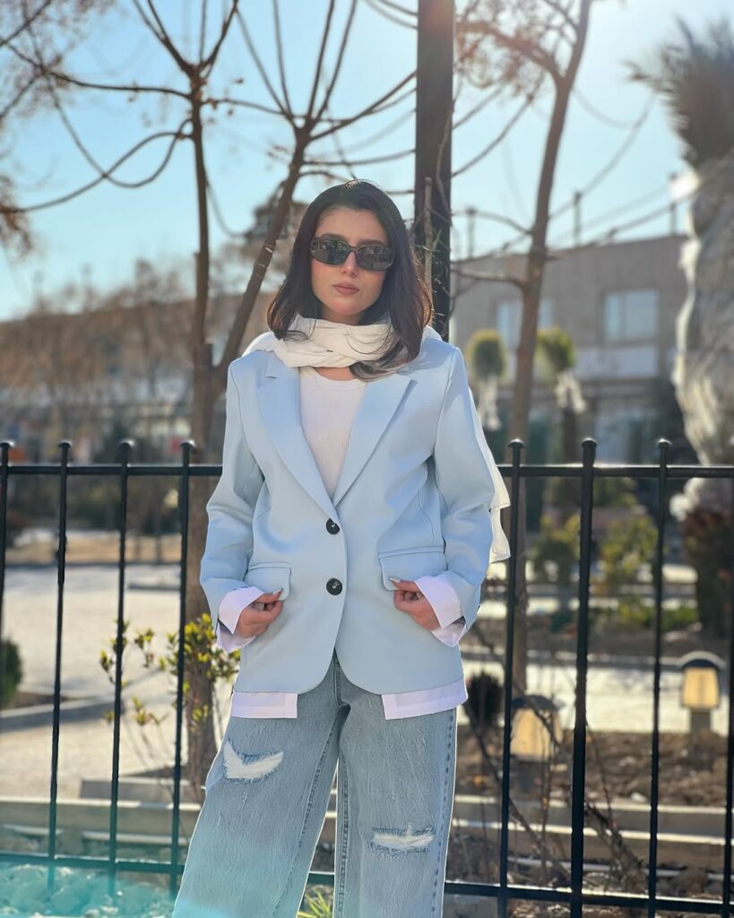کت تک با خرجکار سفید