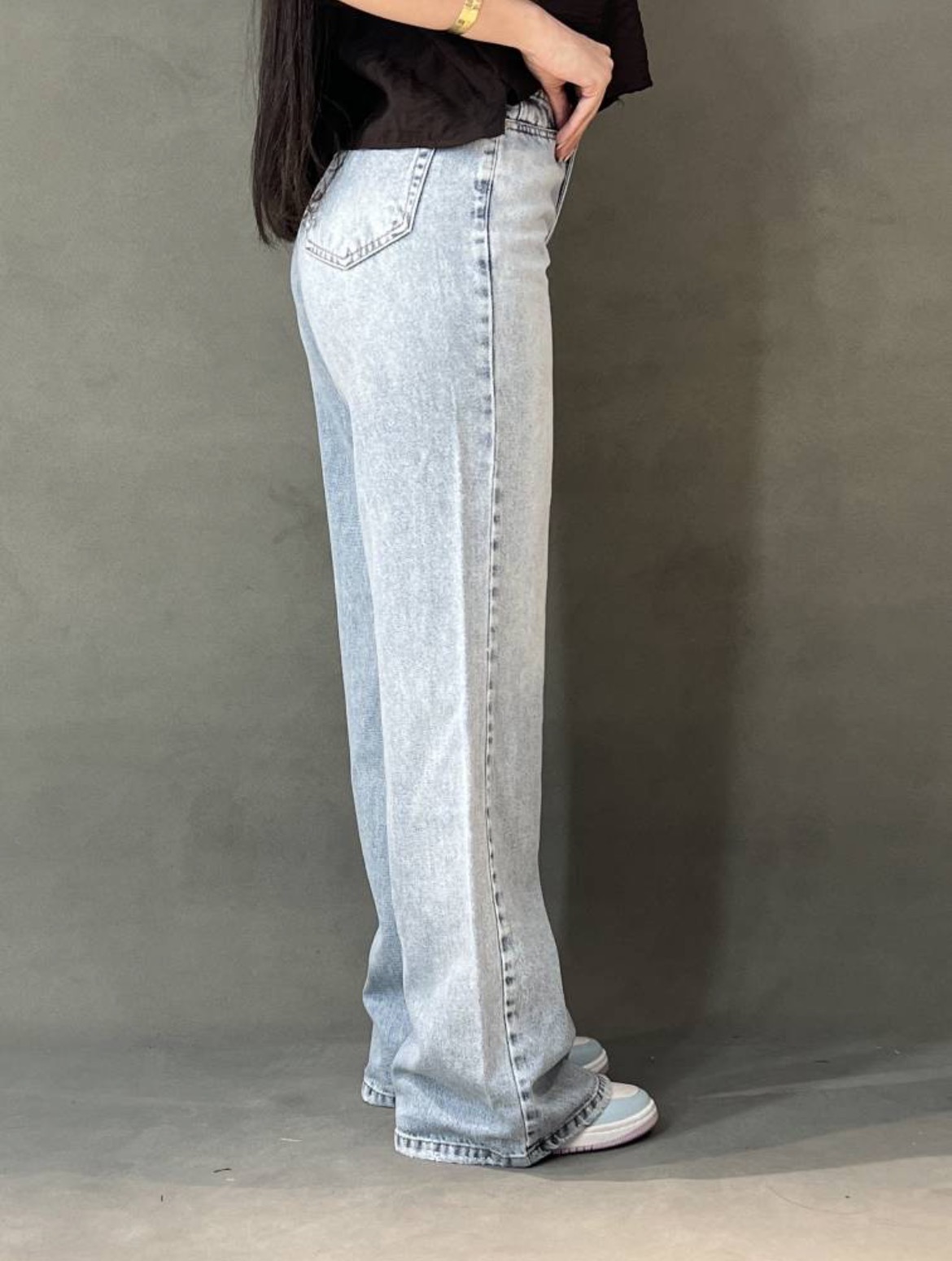 شلوار جین بگ زنانه فاق بلند آبی یخی مدل Wide Leg